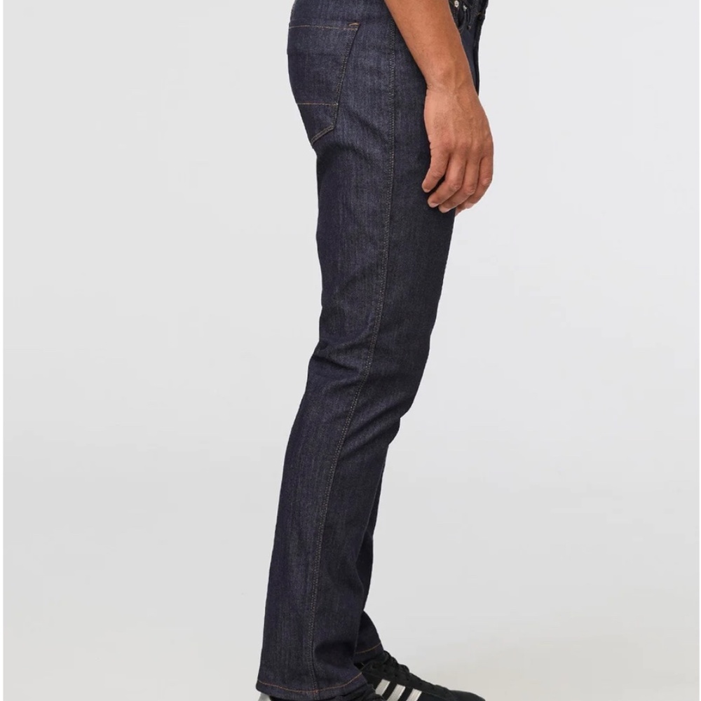 DUER NWT Mens Performance Denim Relaxed Fit in Heritage Rinse - Multiple Sizes - Picture 5 of 8